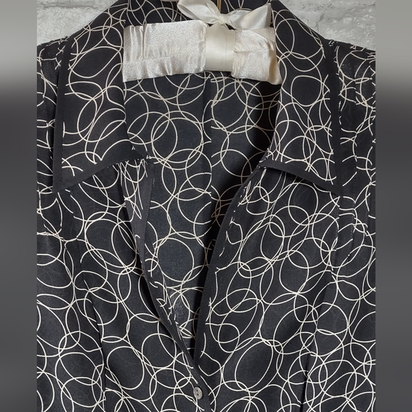 Circle Print Silk Chiffon Jacket - Picture 2 of 8